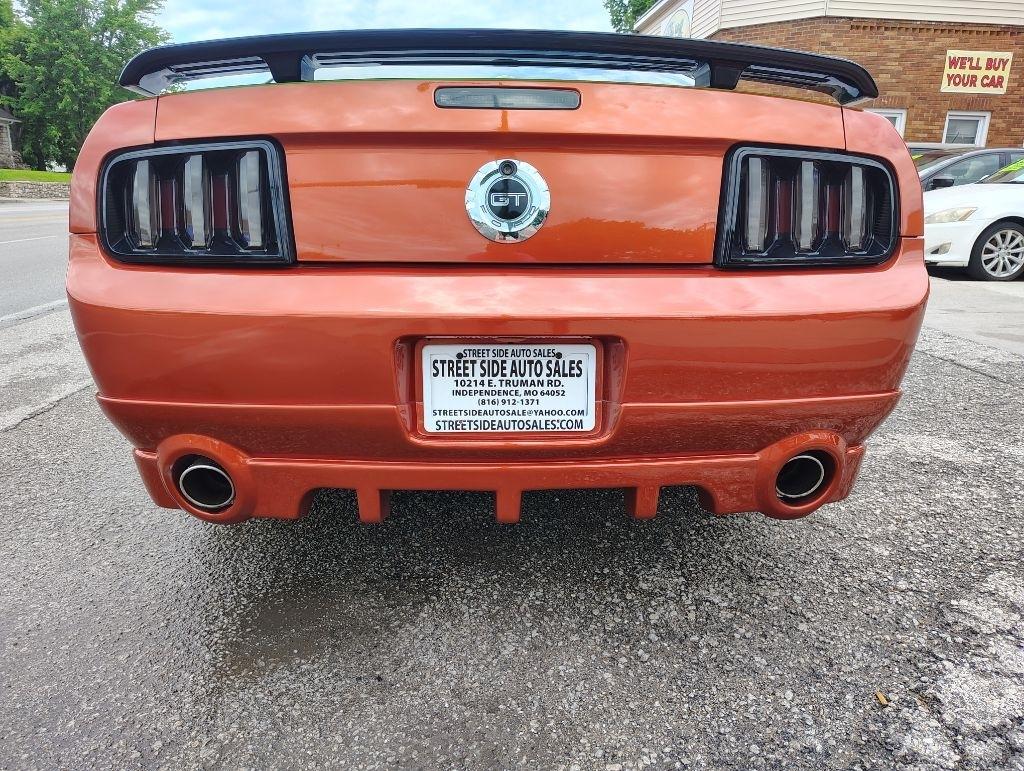 Ford Mustang  2007