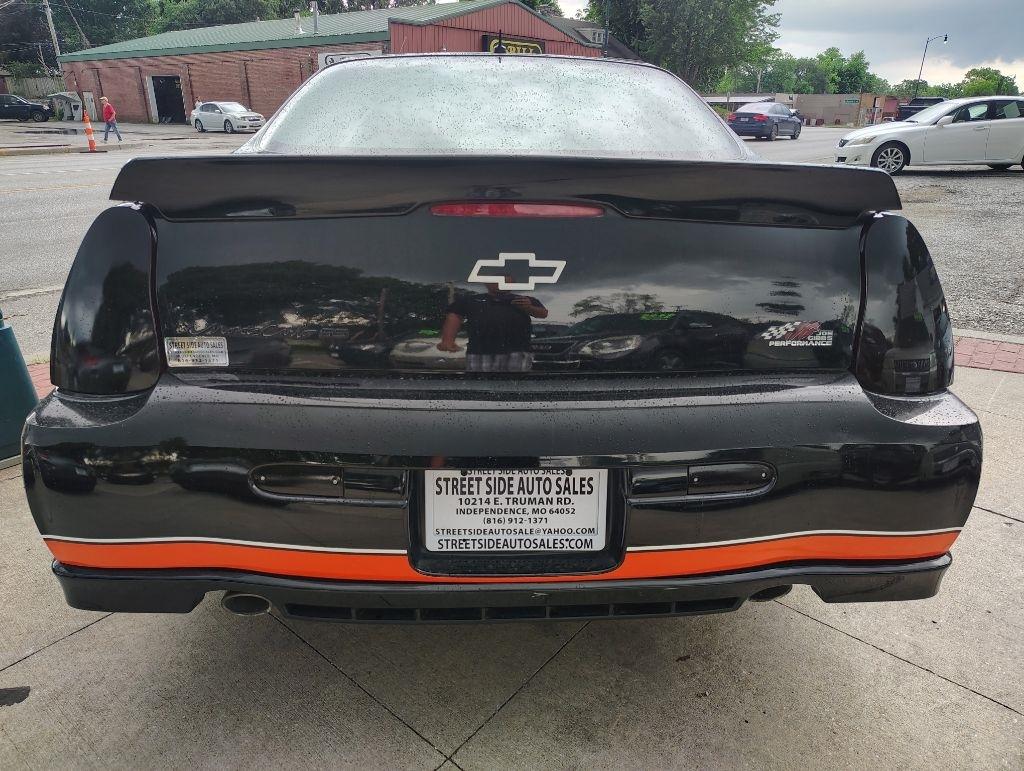 Chevrolet Monte Carlo  2005