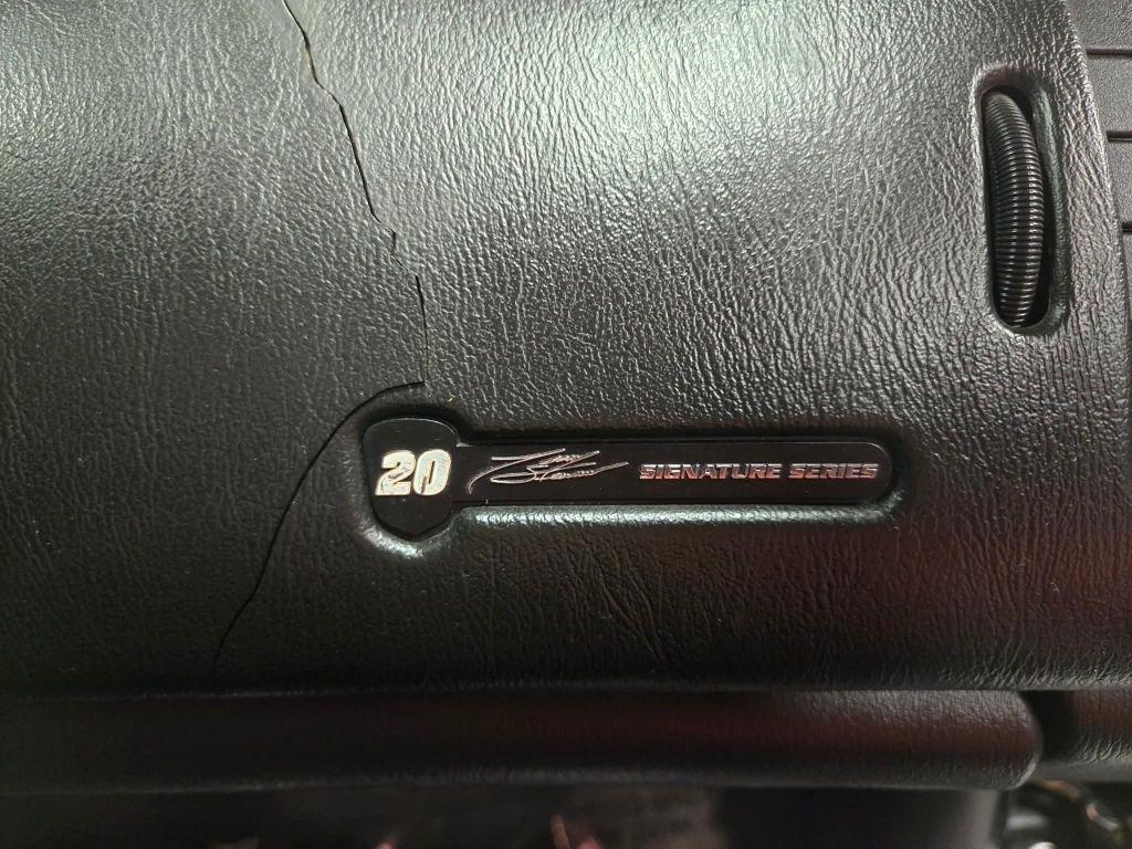 Chevrolet Monte Carlo  2005