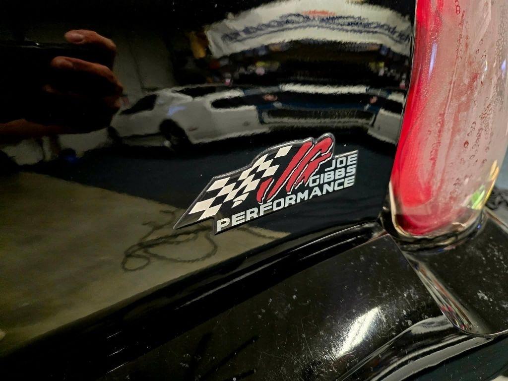 Chevrolet Monte Carlo  2005