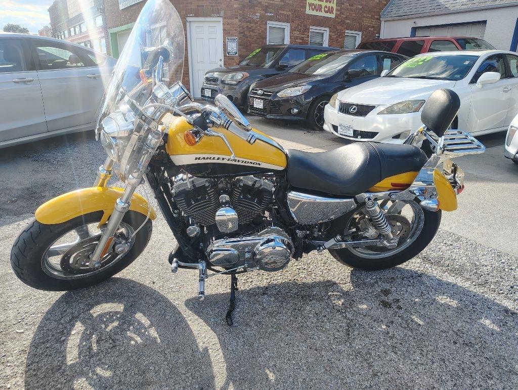 Harley-Davidson XL1200CP  2012