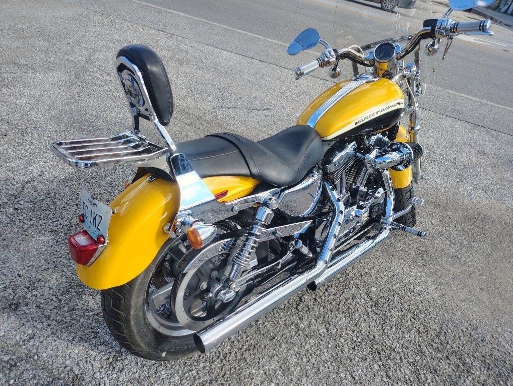 Harley-Davidson XL1200CP  2012