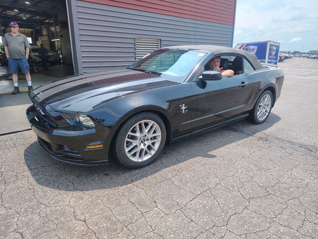 Ford Mustang  2005