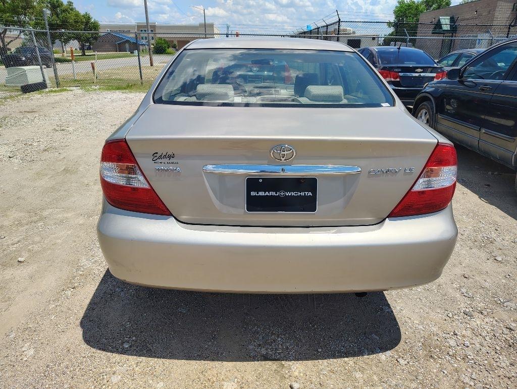 Toyota Camry  2003