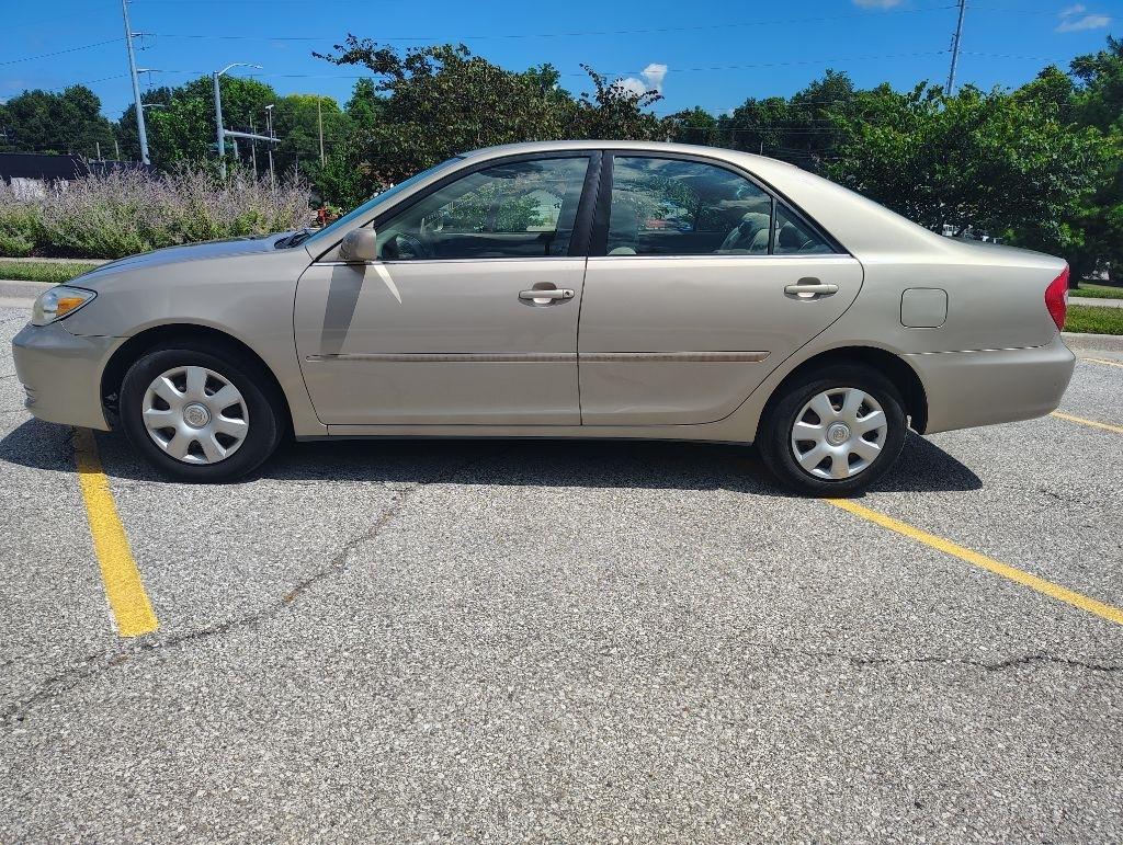 Toyota Camry  2003