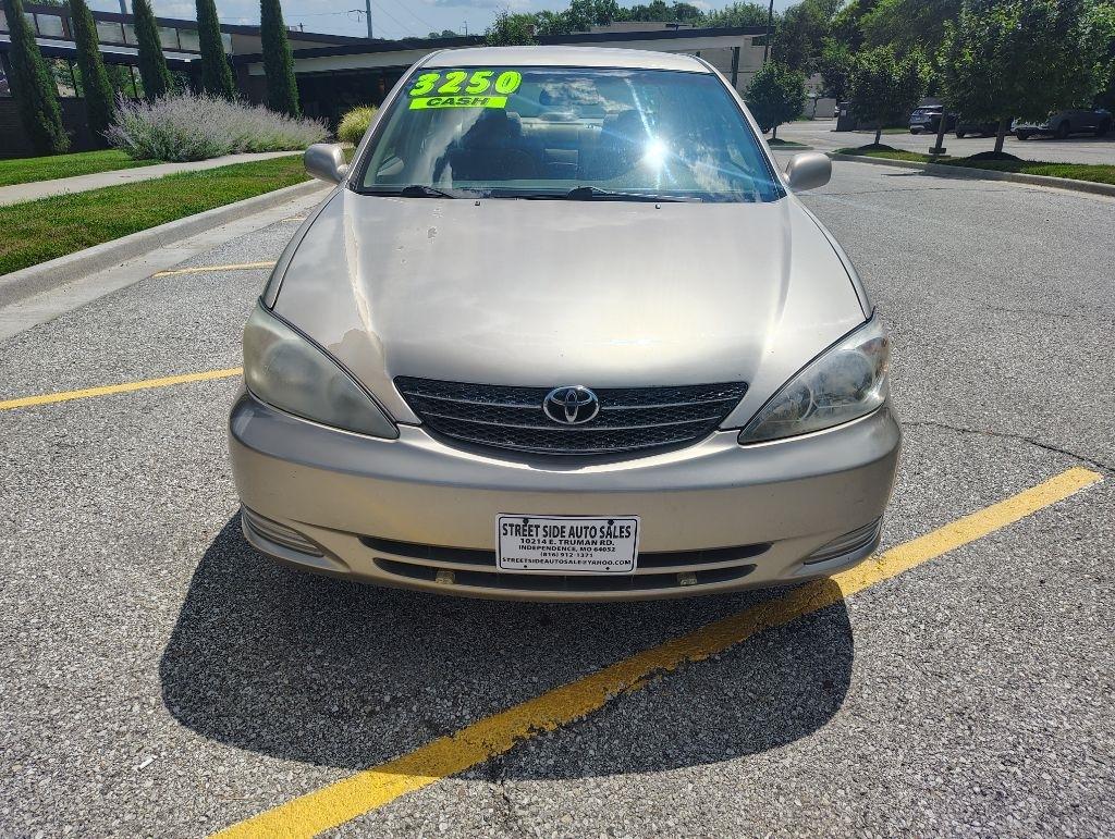 Toyota Camry  2003