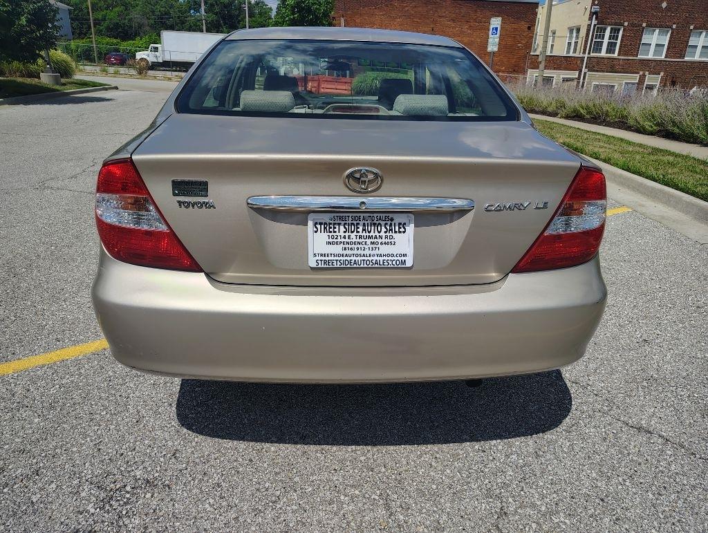Toyota Camry  2003