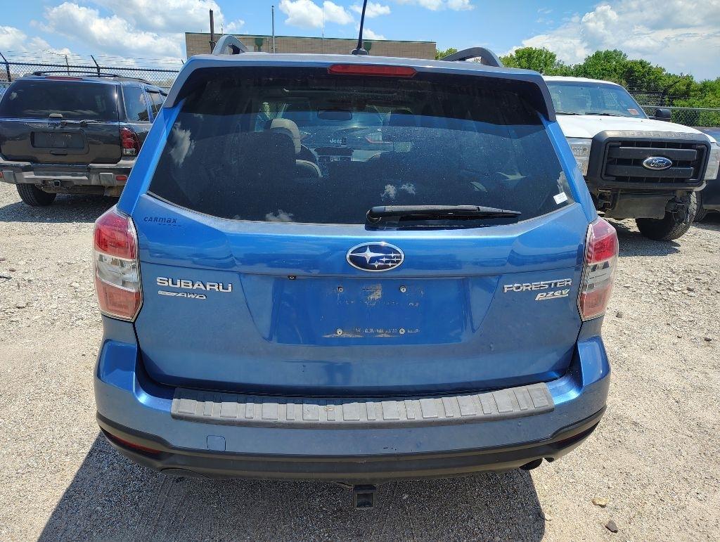 Subaru Forester  2015