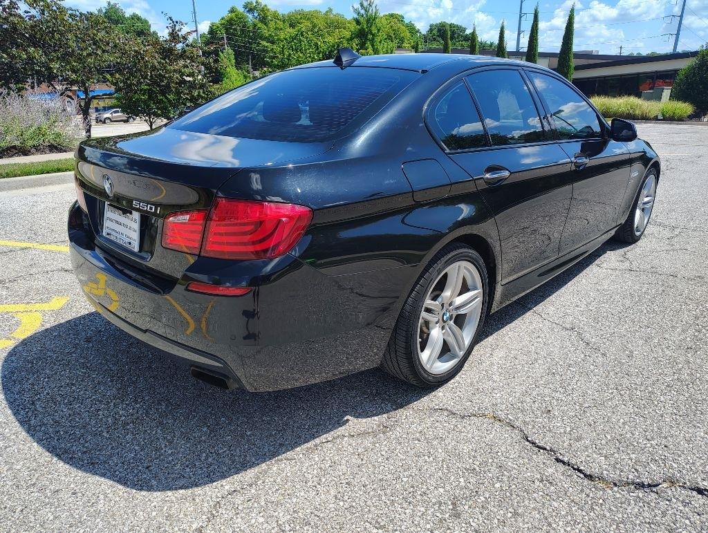 BMW 5-Series  2011