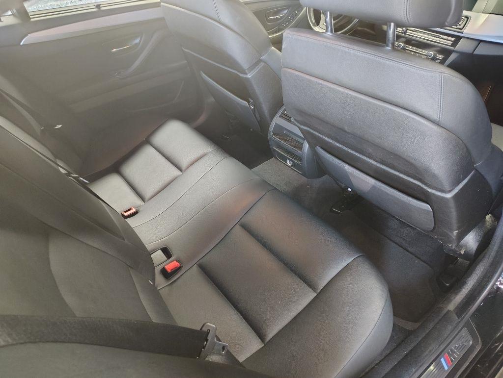 BMW 5-Series  2011