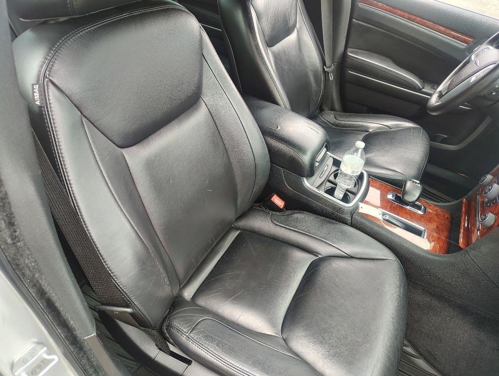 Chrysler 300  2012