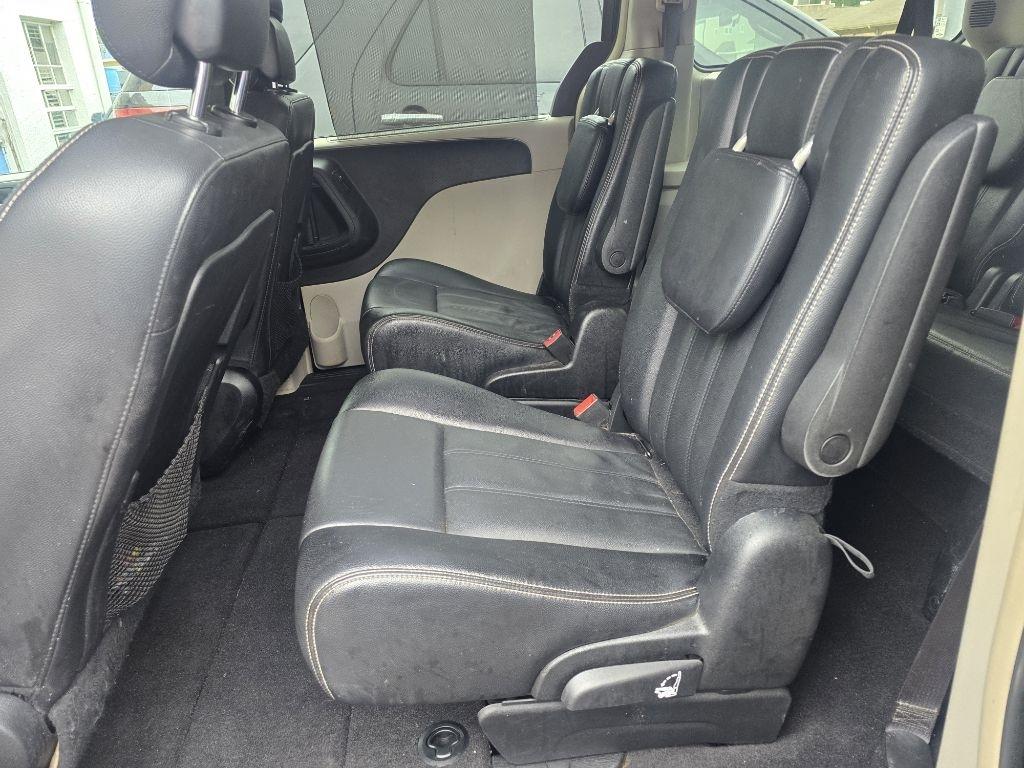 Chrysler Town & Country  2015