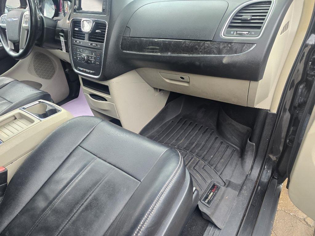 Chrysler Town & Country  2015