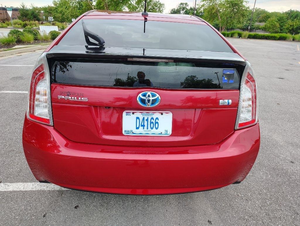 Toyota Prius  2012