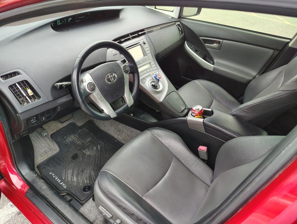 Toyota Prius  2012