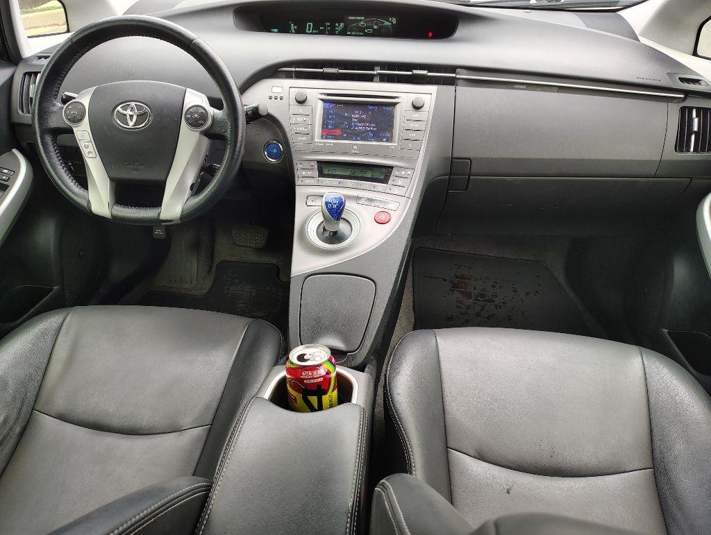 Toyota Prius  2012