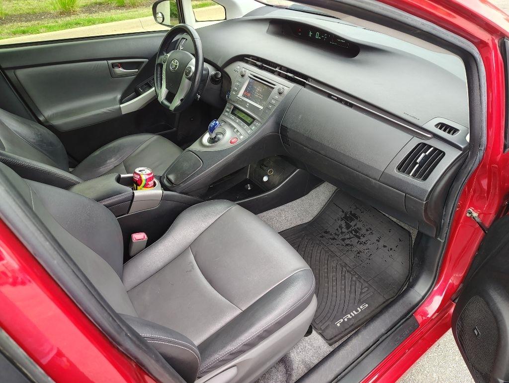 Toyota Prius  2012