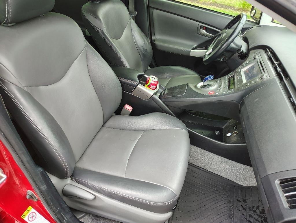 Toyota Prius  2012