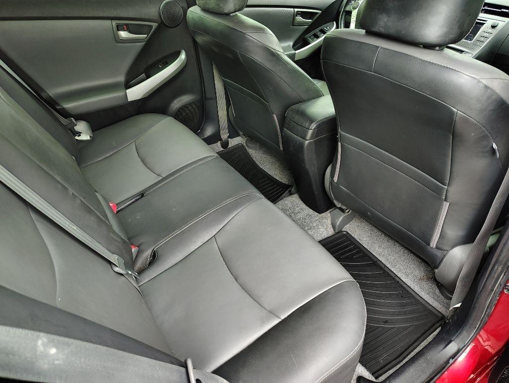 Toyota Prius  2012