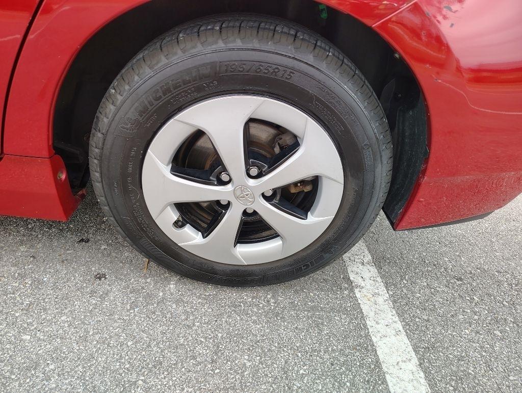 Toyota Prius  2012