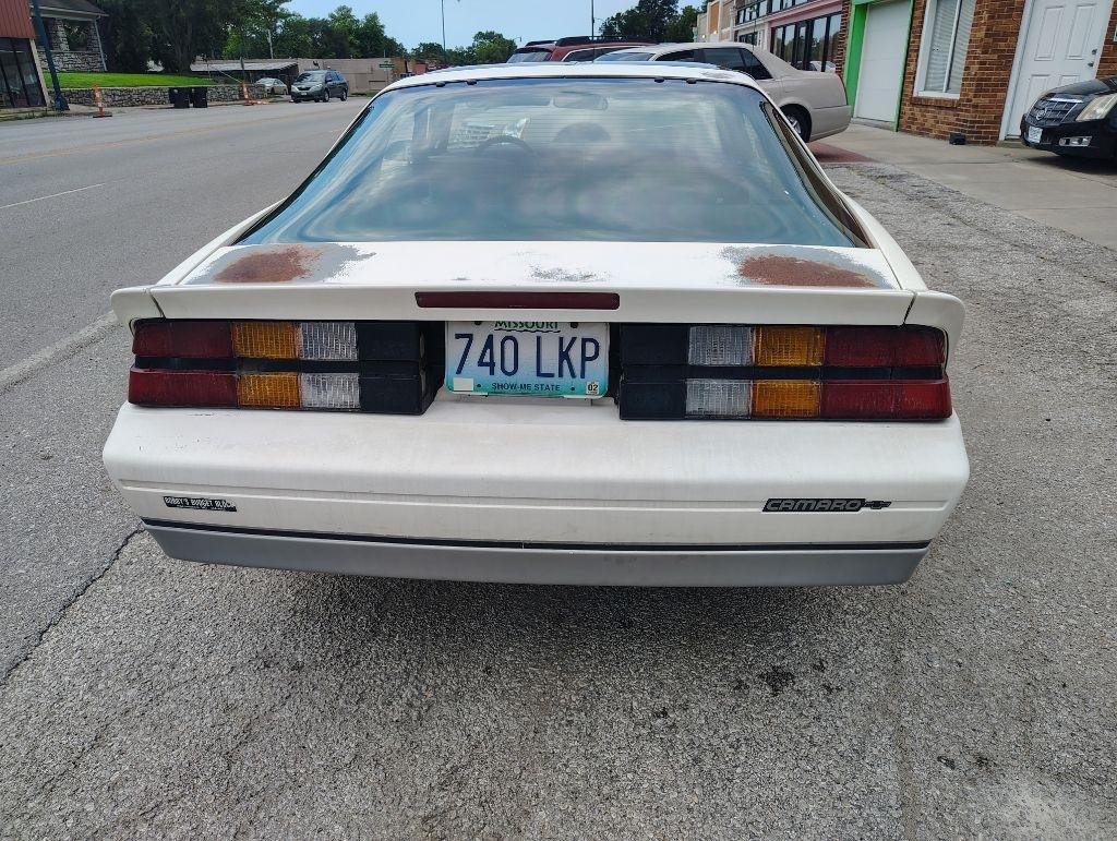 Chevrolet Camaro  1988