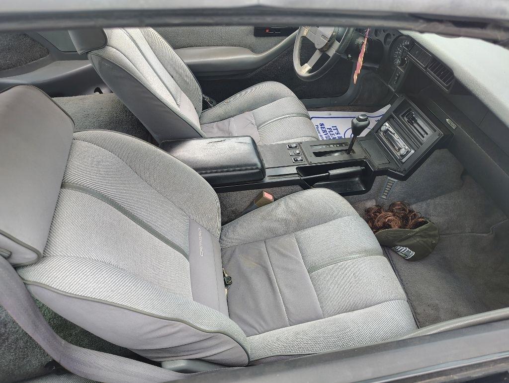 Chevrolet Camaro  1988