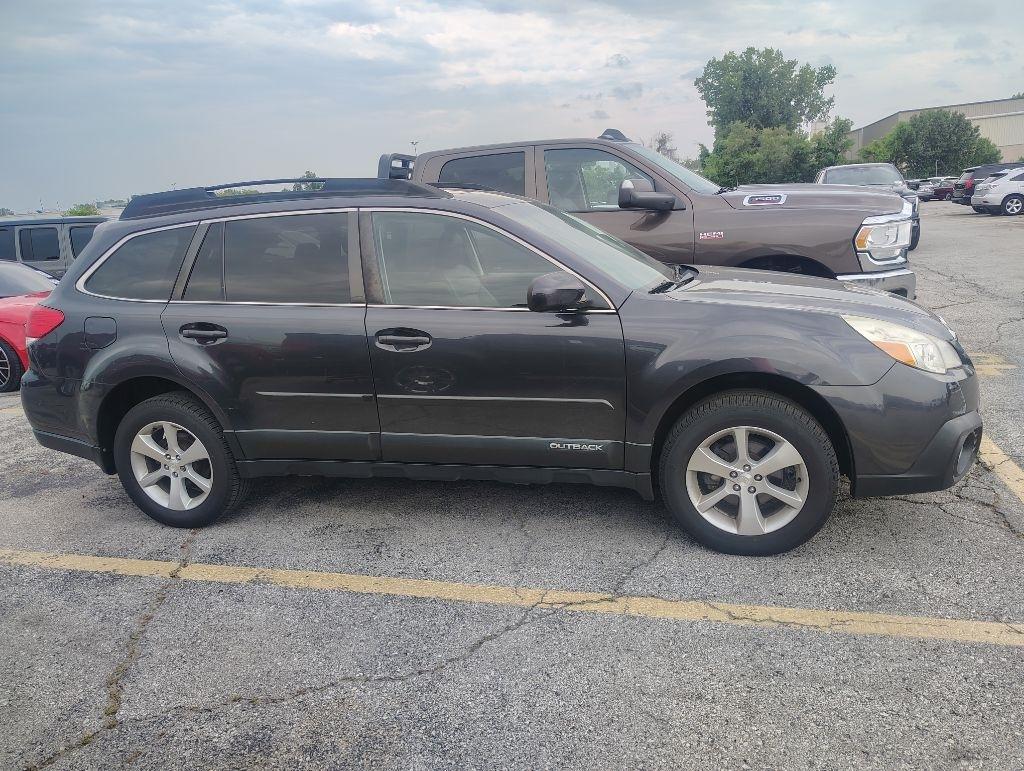 Subaru Outback  2013