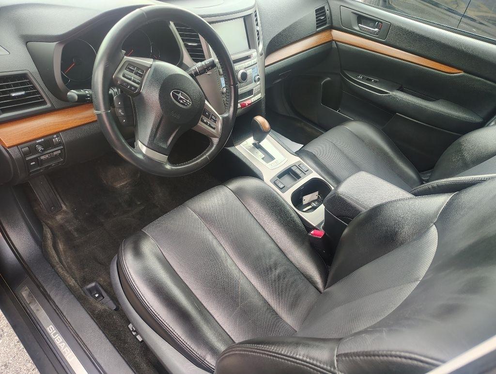 Subaru Outback  2013