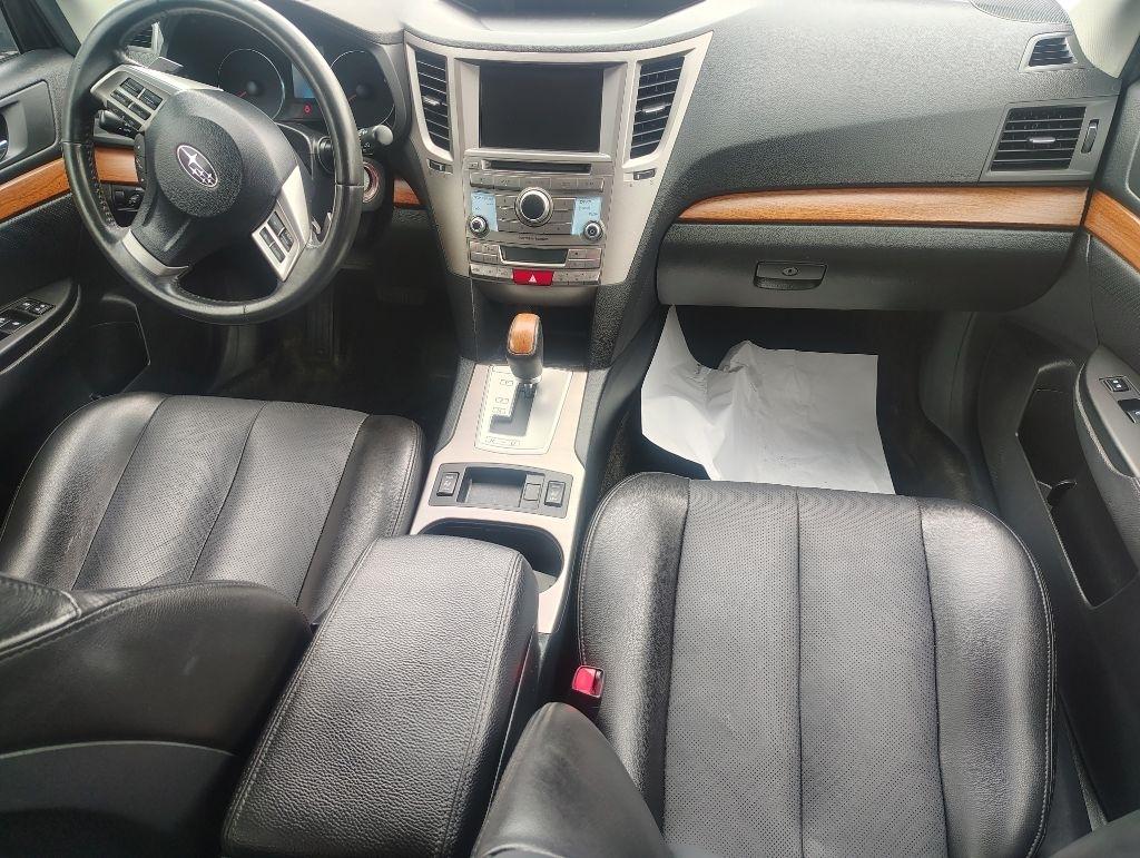 Subaru Outback  2013