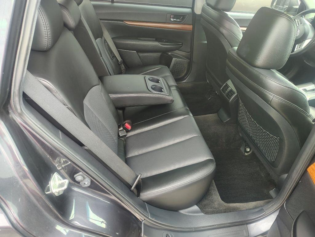 Subaru Outback  2013