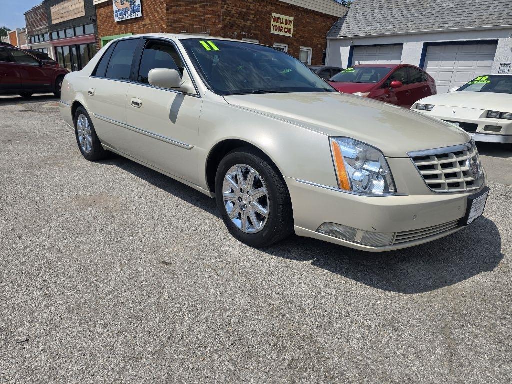 Cadillac DTS  2011