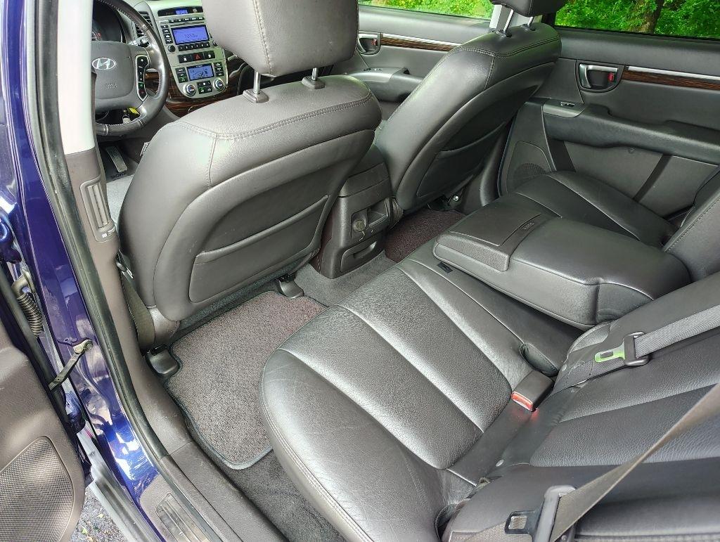 Hyundai Santa Fe  2010