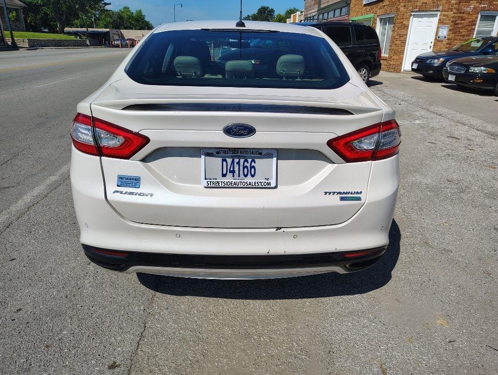 Ford Fusion  2015