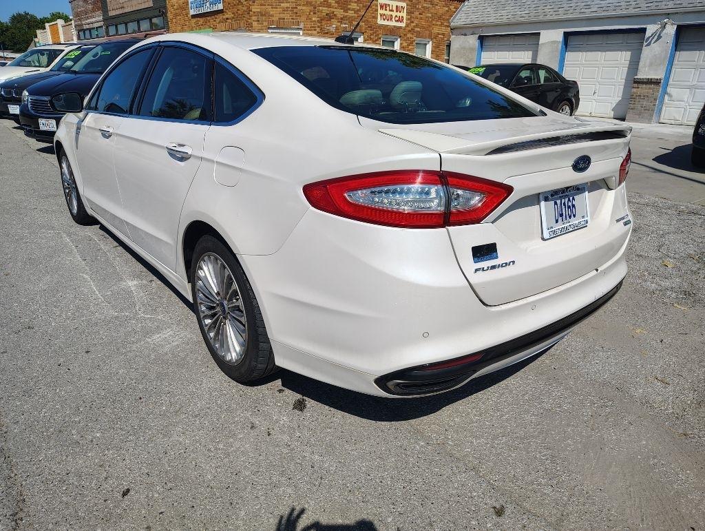 Ford Fusion  2015