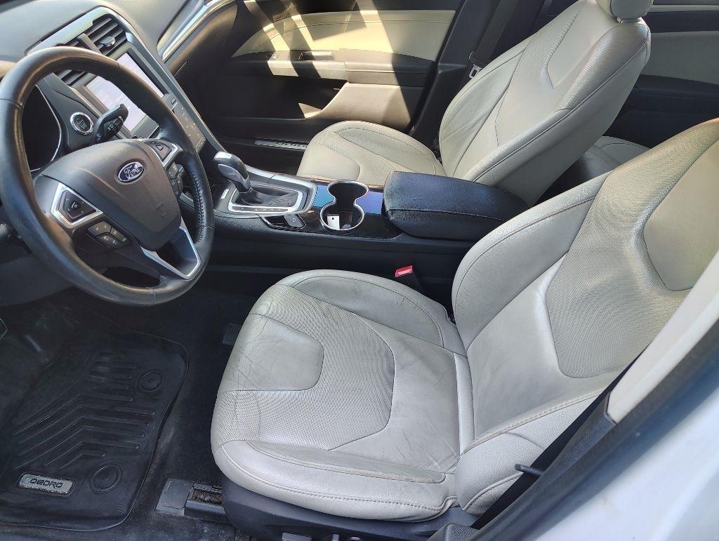 Ford Fusion  2015