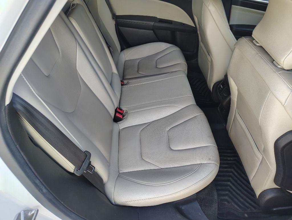 Ford Fusion  2015