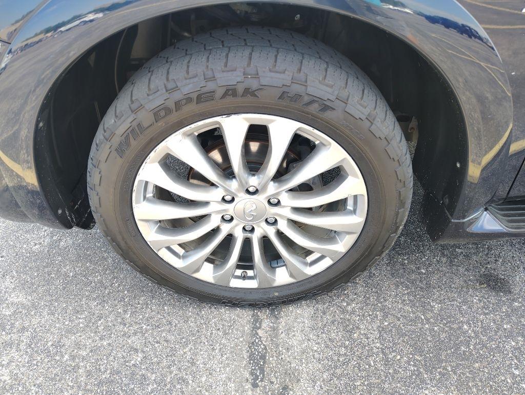 Infiniti QX80  2015