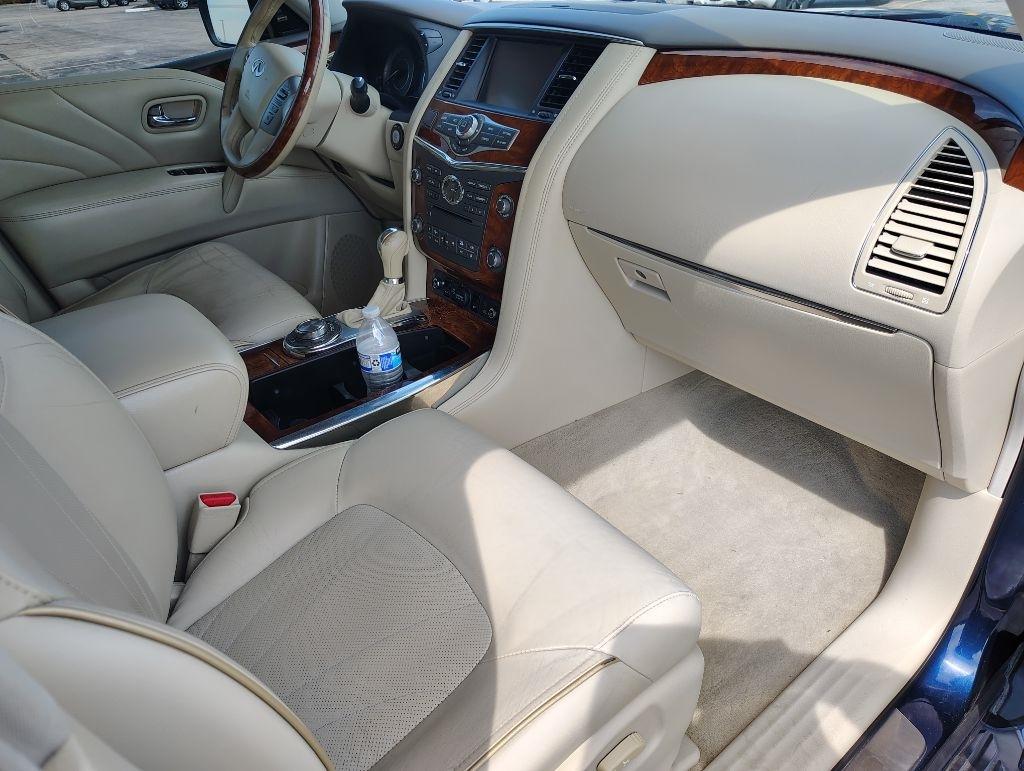 Infiniti QX80  2015