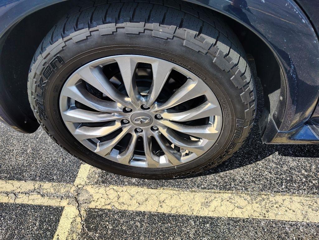 Infiniti QX80  2015