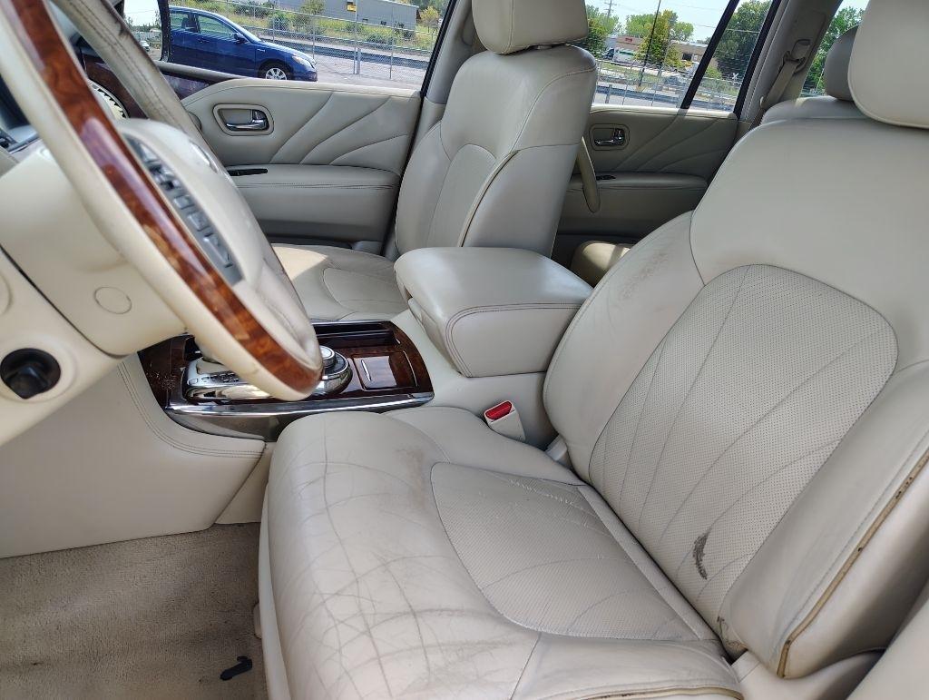Infiniti QX80  2015