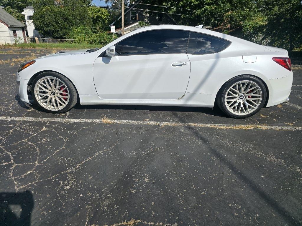Hyundai Genesis Coupe  2015