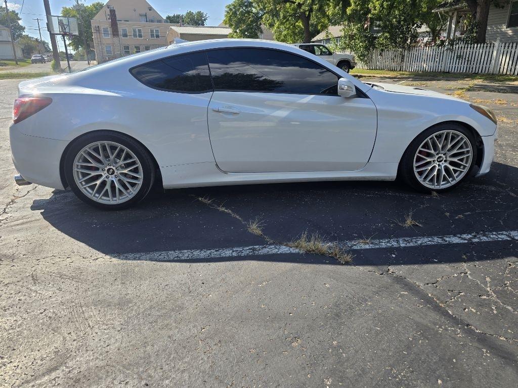 Hyundai Genesis Coupe  2015