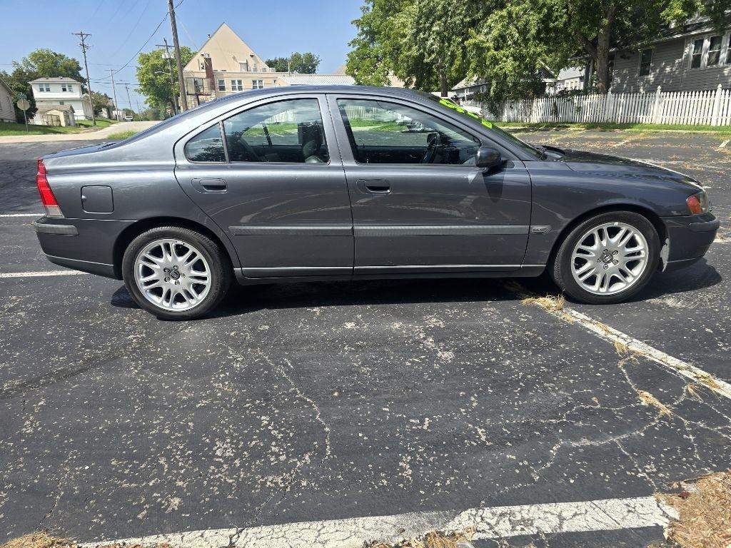 Volvo S60  2004
