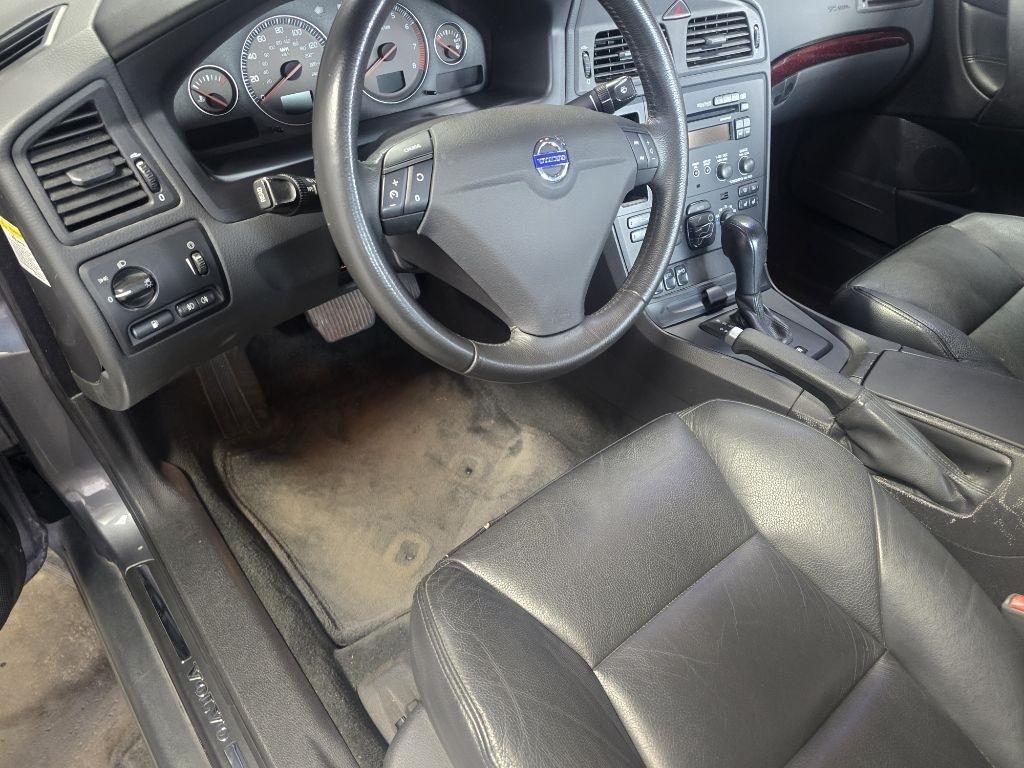 Volvo S60  2004