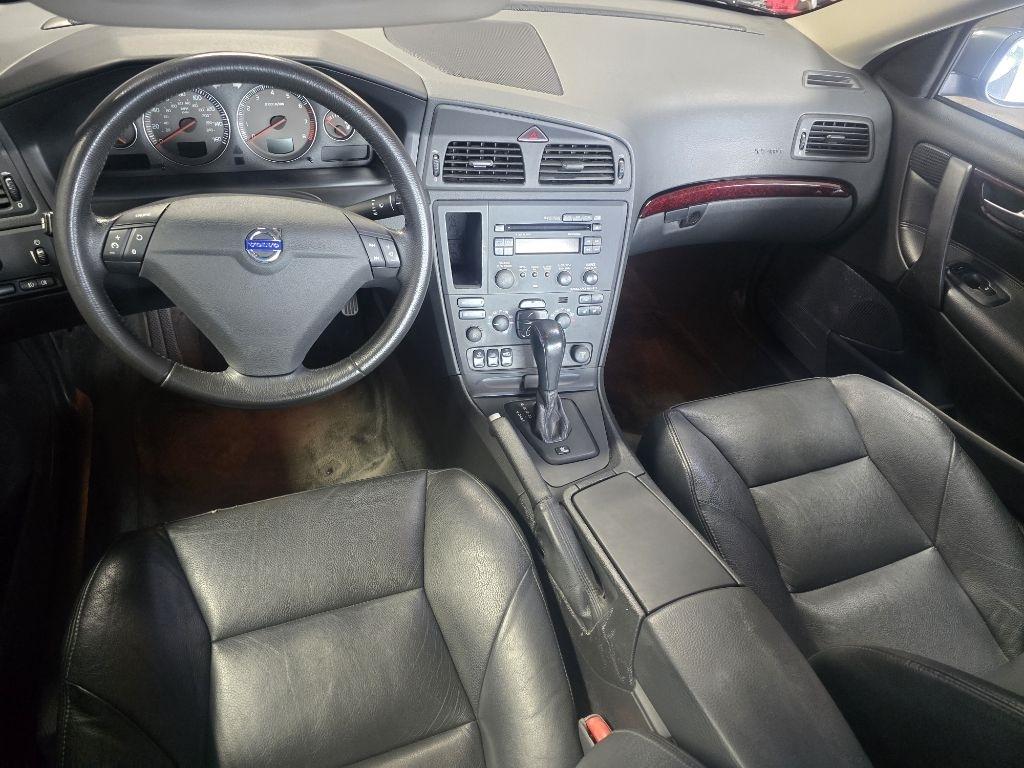 Volvo S60  2004
