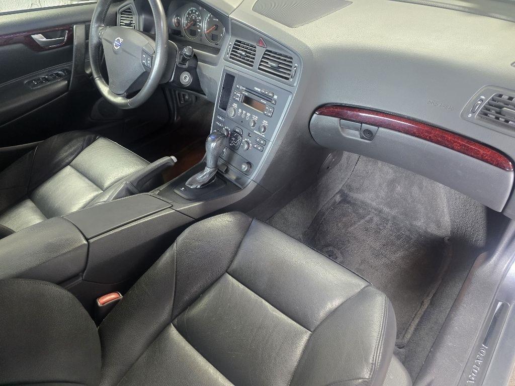 Volvo S60  2004
