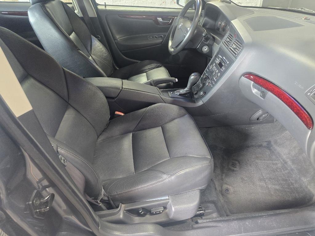 Volvo S60  2004