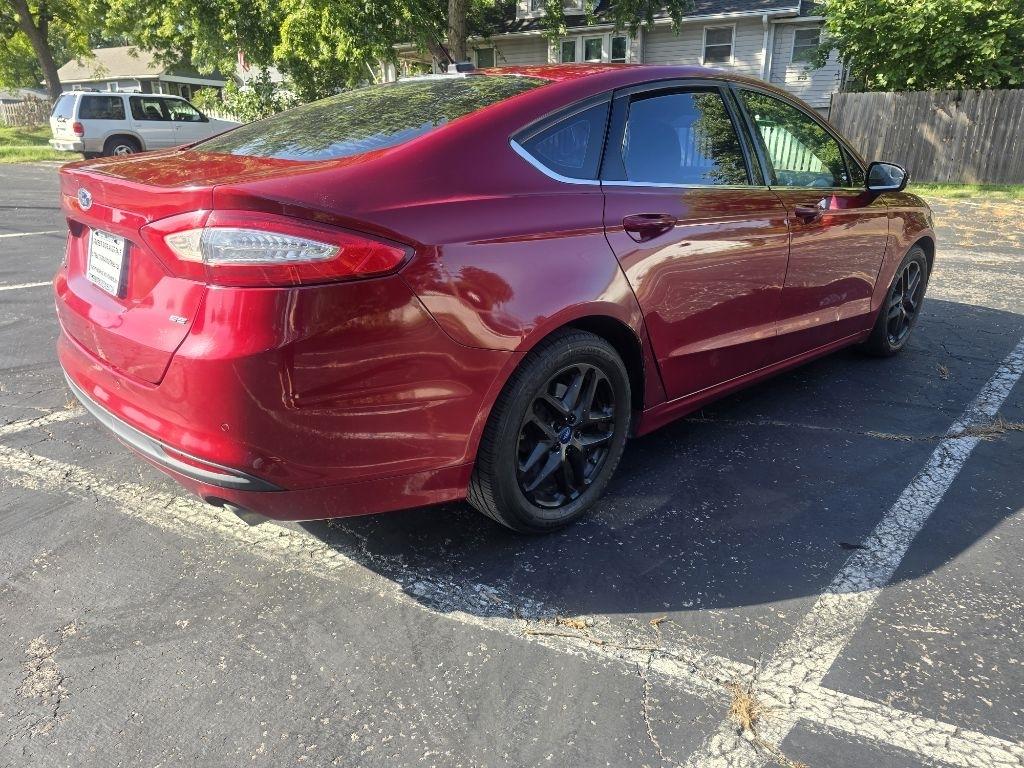 Ford Fusion  2016
