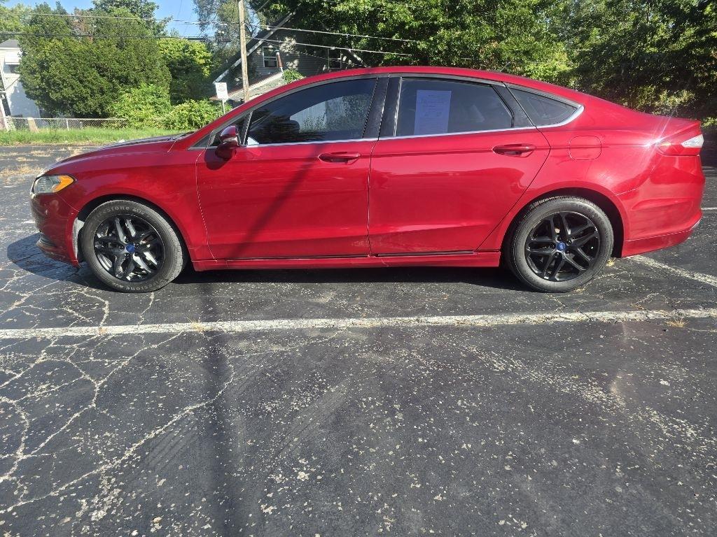 Ford Fusion  2016