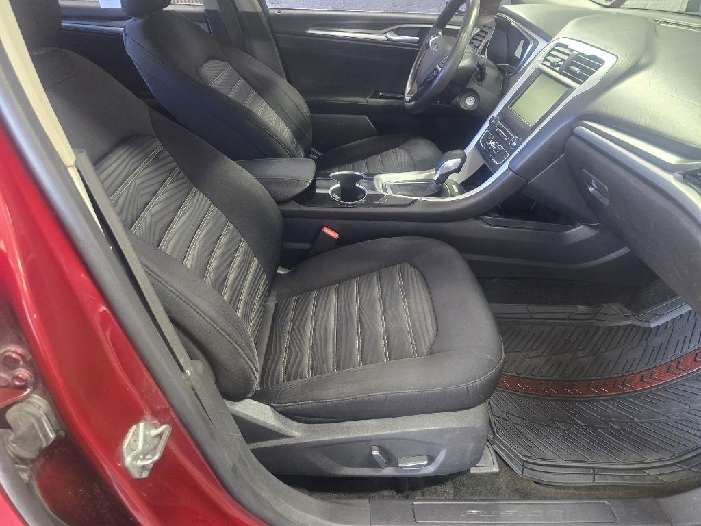 Ford Fusion  2016